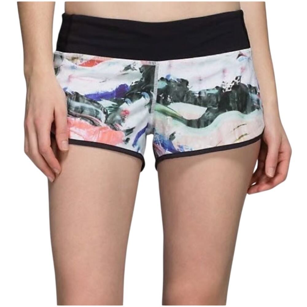Lululemon Run Speed Shorts in Pigment Wave Multi, Size 4​